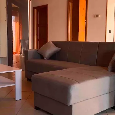 Casa Peonia, Natura, Piscina, Sport, Golf E Relax Apartment