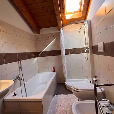 Apartment Casa Peonia, Natura, Piscina, Sport, Golf E Relax
