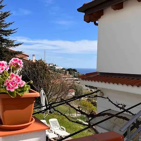 Apartment Casa Peonia, Natura, Piscina, Sport, Golf E Relax