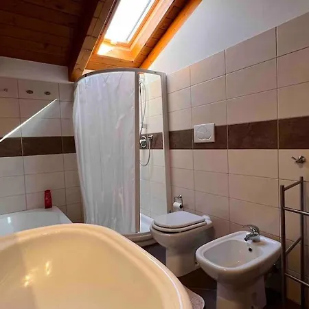 公寓 Casa Peonia, Natura, Piscina, Sport, Golf E Relax